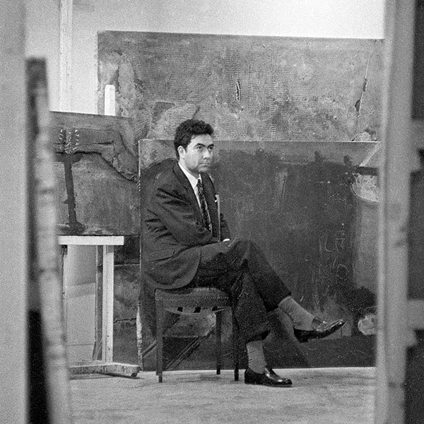 Diseño editorial. Publicación "Tàpies als 30". Fundació Antoni Tàpies